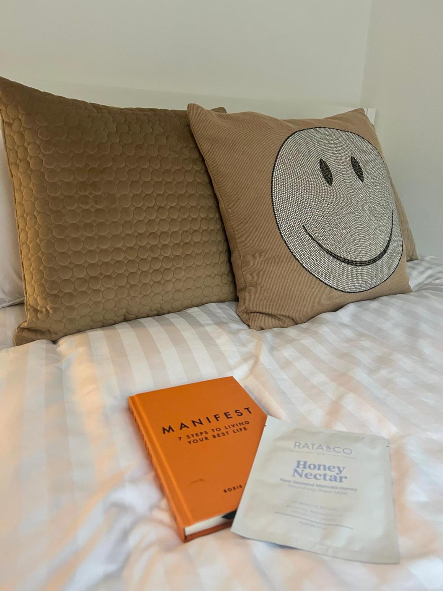 Apartment Modern 2 Bed With Free Parking And Netflix *